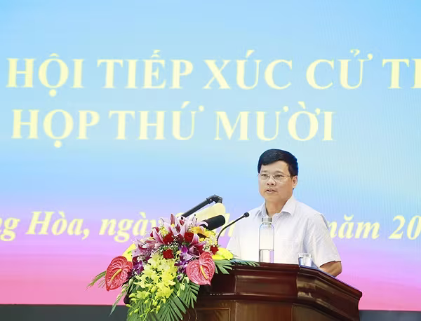 Phó Chủ tịch UBND TP Hà Nội Ngô Văn Quý trả lời cử tri Phó Chủ tịch UBND TP Hà Nội Ngô Văn Quý trả lời cử tri