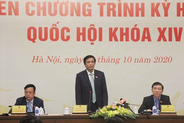 Tổng Thư ký Quốc hội Nguyễn Hạnh Phúc chủ trì buổi họp báo Tổng Thư ký Quốc hội Nguyễn Hạnh Phúc chủ trì buổi họp báo
