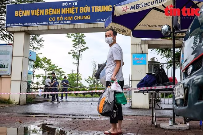 Sáng 12/5 thêm 2 ca Covid-19 mới liên quan đến Bệnh viện Bệnh Nhiệt đới Trung ương Sáng 12/5 thêm 2 ca Covid-19 mới liên quan đến Bệnh viện Bệnh Nhiệt đới Trung ương