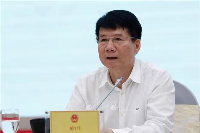 Thứ trưởng Bộ Y tế Trương Quốc Cường Thứ trưởng Bộ Y tế Trương Quốc Cường