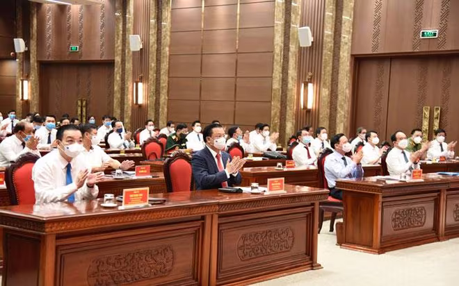 Các đại biểu dự hội nghị tại điểm cầu thành phố Hà Nội Các đại biểu dự hội nghị tại điểm cầu thành phố Hà Nội