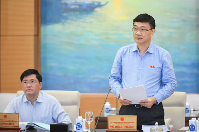 , Chủ nhiệm Ủy ban Kinh tế của Quốc hội Vũ Hồng Thanh phát biểu tại phiên họp , Chủ nhiệm Ủy ban Kinh tế của Quốc hội Vũ Hồng Thanh phát biểu tại phiên họp