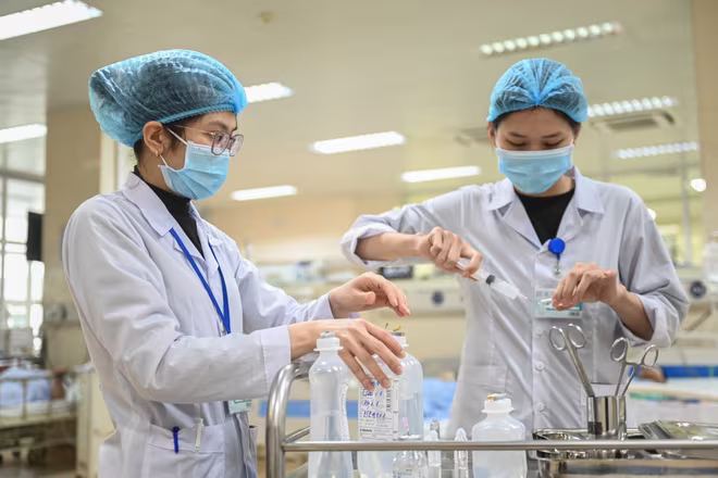 Tình trạng thiếu thiết bị y tế có thể được cải thiện trong thời gian tới Tình trạng thiếu thiết bị y tế có thể được cải thiện trong thời gian tới