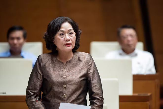 Thống đốc NHNN Nguyễn Thị Hồng trả lời chất vấn Thống đốc NHNN Nguyễn Thị Hồng trả lời chất vấn