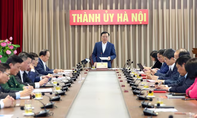 Quang cảnh cuộc họp