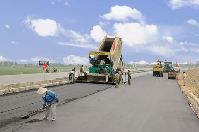 Cuối năm 2025 cả nước phải hoàn thành 3.000 km đường bộ cao tốc Cuối năm 2025 cả nước phải hoàn thành 3.000 km đường bộ cao tốc