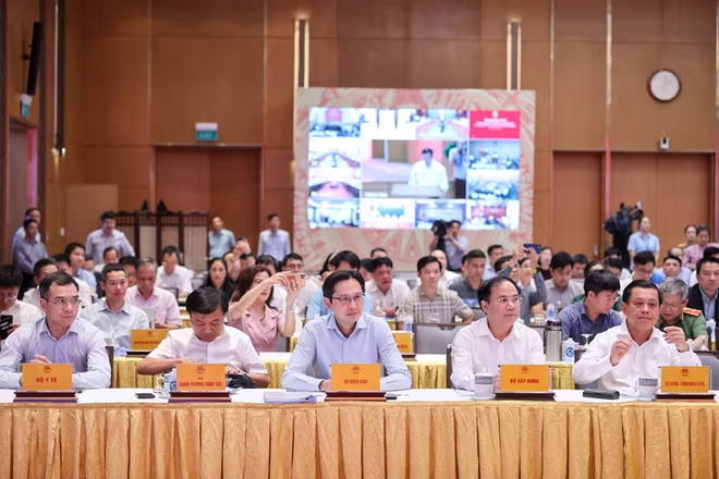 Các đại biểu dự hội nghị Các đại biểu dự hội nghị