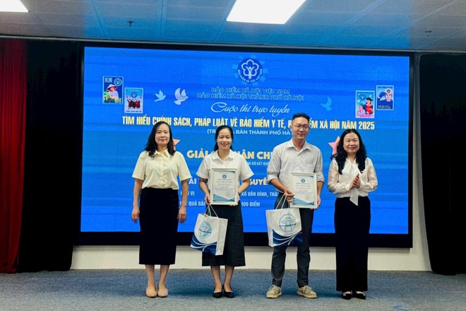 Trao giải Nhất, Nhì cho các thí sinh