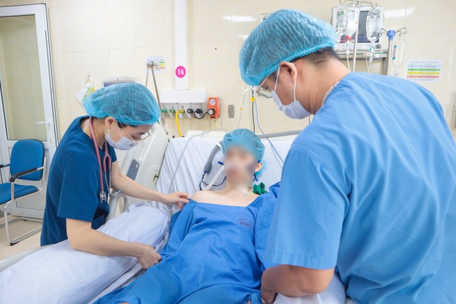 Bệnh nhân ngừng tìm đột ngột được cấp cứu tại Bệnh viện E