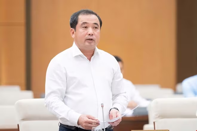 Tân Bộ trưởng Bộ Nông nghiệp và Môi trường Trần Đức Thắng Tân Bộ trưởng Bộ Nông nghiệp và Môi trường Trần Đức Thắng
