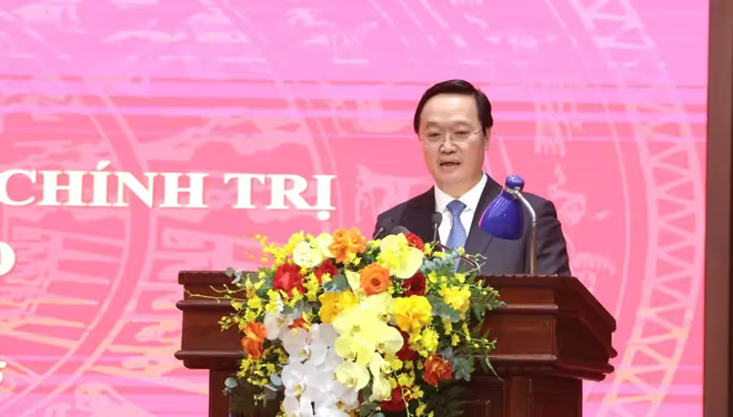 Tân Phó Bí thư Thành ủy Hà Nội Nguyễn Đức Trung phát biểu nhận nhiệm vụ