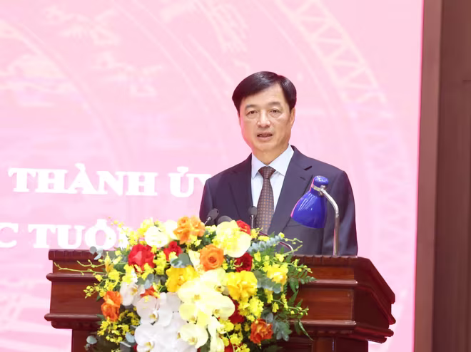 Bí thư Thành ủy Hà Nội Nguyễn Duy Ngọc phát biểu