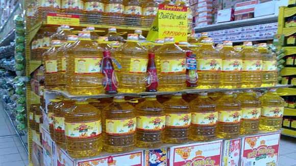Thuế tự vệ dầu thực vật nhập khẩu còn 4% ảnh 1 Thuế tự vệ dầu thực vật nhập khẩu còn 4% ảnh 1