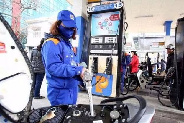 Giá xăng dầu biến động nhẹ thời gian gần đây Giá xăng dầu biến động nhẹ thời gian gần đây