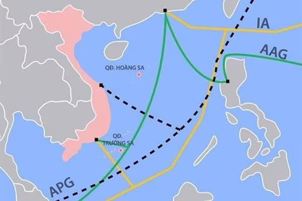 Cáp quang biển APG đang sửa chữa Cáp quang biển APG đang sửa chữa