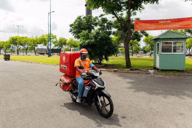 Sàn TMĐT khởi động mùa mua sắm sôi động nhất năm Sàn TMĐT khởi động mùa mua sắm sôi động nhất năm