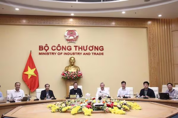 Bộ Công Thương họp về phương thức vận hành hệ thống điện quốc gia năm 2026