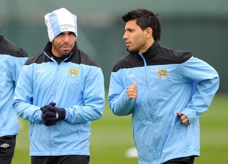 Tevez sẽ trở lại trong trận đấu với Chelsea ảnh 1 Tevez sẽ trở lại trong trận đấu với Chelsea ảnh 1