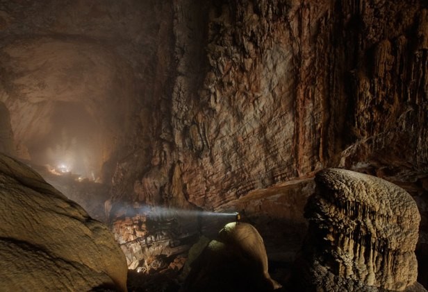 Khám phá vẻ đẹp kì vĩ của hang động lớn nhất thế giới ở Việt Nam ảnh 17 Khám phá vẻ đẹp kì vĩ của hang động lớn nhất thế giới ở Việt Nam ảnh 17