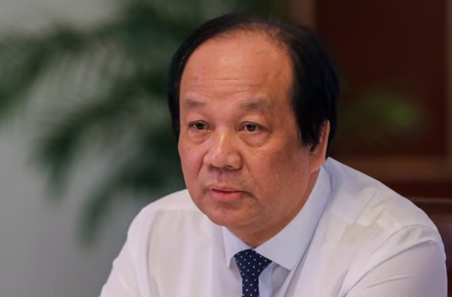 Bị can Mai Tiến Dũng - cựu Bộ trưởng, Chủ nhiệm VPCP. Bị can Mai Tiến Dũng - cựu Bộ trưởng, Chủ nhiệm VPCP.