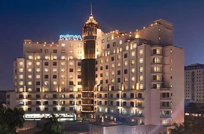 Khách sạn Pullman tại phố Cát Linh, Hà Nội.