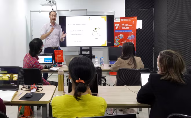 Thiết lập nhiều cách thức học trực tuyến mùa dịch Covid-19