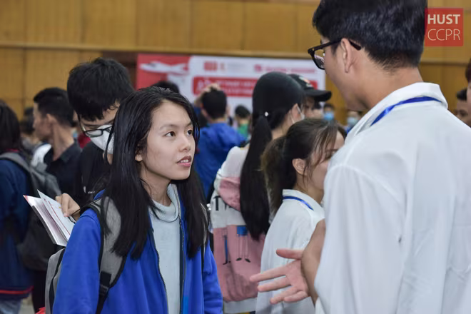 Bộ GD-ĐT cung cấp nhiều kênh tư vấn thông tin thi tốt nghiệp THPT và xét tuyển ĐH Bộ GD-ĐT cung cấp nhiều kênh tư vấn thông tin thi tốt nghiệp THPT và xét tuyển ĐH