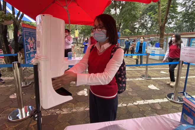 Sở GD-ĐT Hà Nội hướng dẫn các điều kiện để đón học sinh đi học từ 8-2 Sở GD-ĐT Hà Nội hướng dẫn các điều kiện để đón học sinh đi học từ 8-2