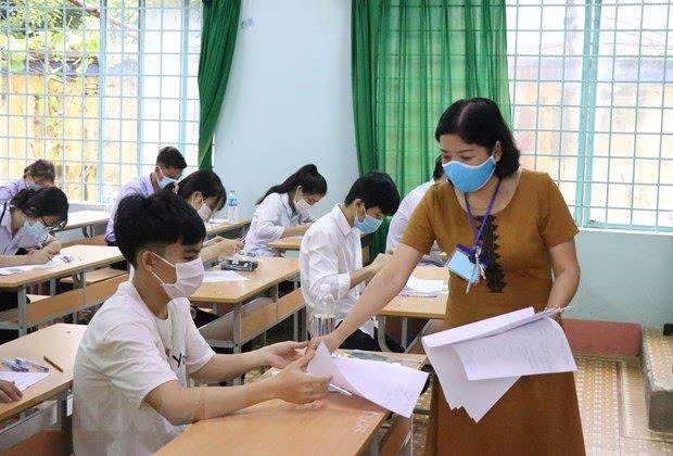 Dự kiến từ năm 2025, thí sinh thi tốt nghiệp sẽ có 4 môn bắt buộc 2 môn tự chọn