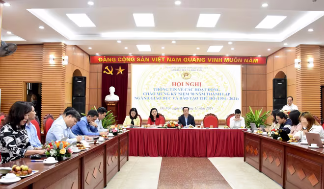 Ngành Giáo dục Thủ đô tổ chức chuỗi sự kiện kỷ niệm 70 năm thành lập ngành trong tháng 11-2024