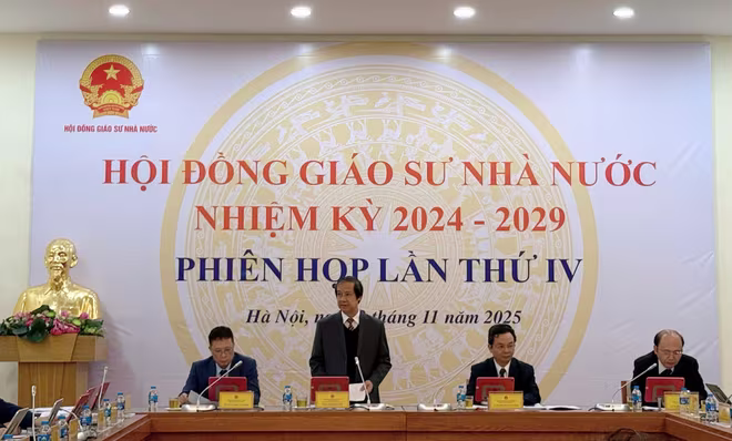 So với năm 2024, số ứng viên được công nhận đạt chuẩn giáo sư, phó giáo sư năm nay tăng mạnh.