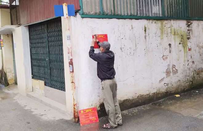 Từ các đường làng ngõ xóm... Từ các đường làng ngõ xóm...