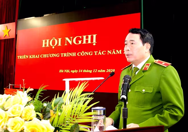 Thiếu tướng Lê Quốc Hùng, Thứ trưởng Bộ Công an phát biểu tại hội nghị Thiếu tướng Lê Quốc Hùng, Thứ trưởng Bộ Công an phát biểu tại hội nghị