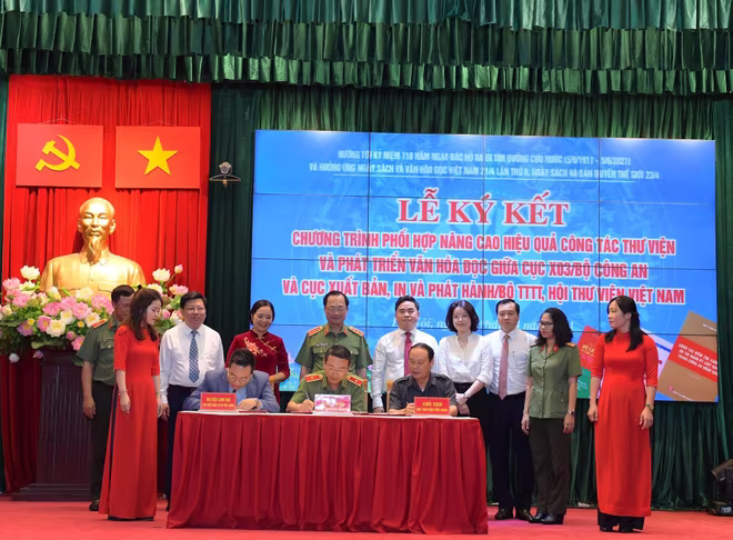 Cục Công tác Đảng và công tác chính trị, Cục Xuất bản, In và Phát hành, Bộ thông tin và truyền thông và Hội Thư viện Việt Nam đã ký kết chương trình phối hợp, giai đoạn 2021-2026 Cục Công tác Đảng và công tác chính trị, Cục Xuất bản, In và Phát hành, Bộ thông tin và truyền thông và Hội Thư viện Việt Nam đã ký kết chương trình phối hợp, giai đoạn 2021-2026