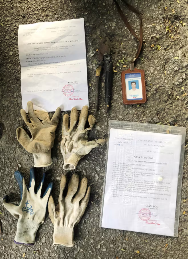 Đồ nghề của Phạm Thanh Nhàn mang theo khi đi cắt trộm dây đồng chống sét Đồ nghề của Phạm Thanh Nhàn mang theo khi đi cắt trộm dây đồng chống sét