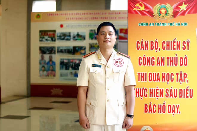 Thiếu tá Nguyễn Minh Tuấn Thiếu tá Nguyễn Minh Tuấn