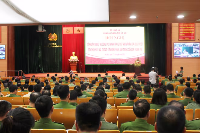 Toàn cảnh hội nghị Toàn cảnh hội nghị