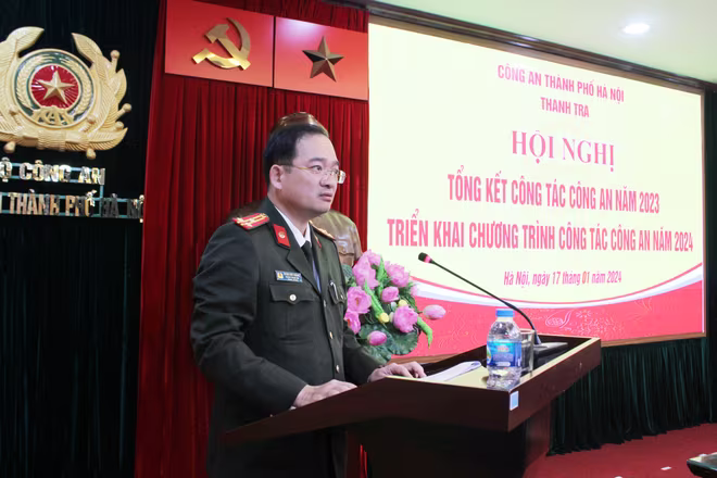 Thượng tá Đoàn Đức Thắng, Chánh thanh tra CATP tiếp thu ý kiến chỉ đạo của đồng chí Phó Giám đốc CATP Thượng tá Đoàn Đức Thắng, Chánh thanh tra CATP tiếp thu ý kiến chỉ đạo của đồng chí Phó Giám đốc CATP