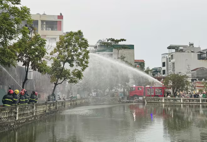 Đội Cảnh sát PCCC&CNCH CAQ Nam Từ Liêm tổ chức chữa cháy Đội Cảnh sát PCCC&CNCH CAQ Nam Từ Liêm tổ chức chữa cháy