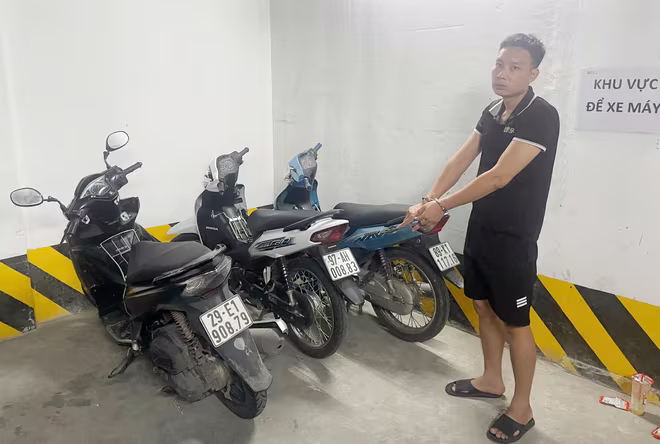 Xe máy trộm cắp được, Thuận cất giấu tại tầng hầm các khu chung cư... Xe máy trộm cắp được, Thuận cất giấu tại tầng hầm các khu chung cư...