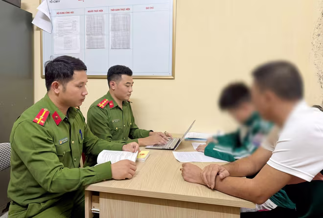 Cơ quan công an làm việc với em V.T.Đ Cơ quan công an làm việc với em V.T.Đ