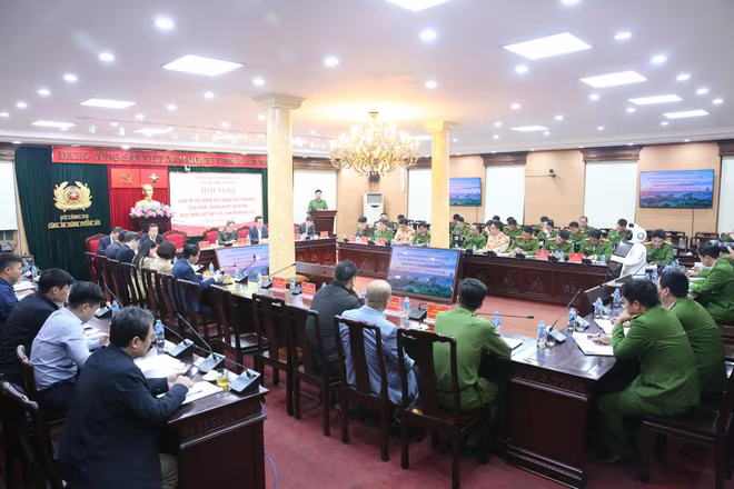 Toàn cảnh hội nghị