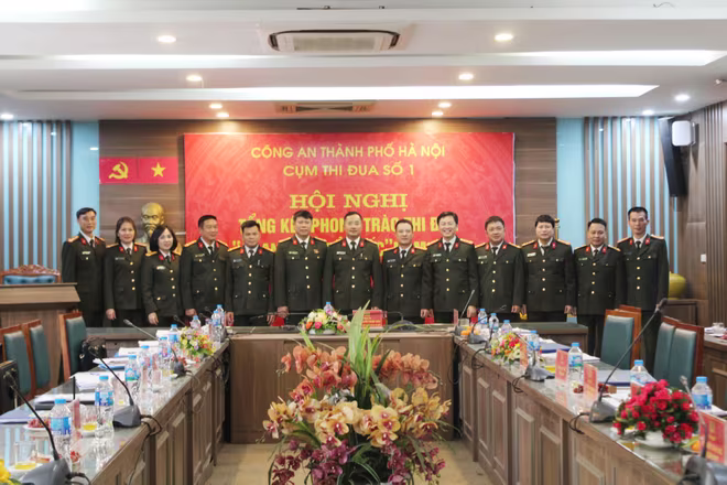 Các đại biểu dự Hội nghị