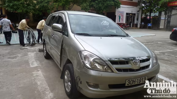 Nổ súng, rượt đuổi ôtô như phim trên Đại lộ Thăng Long ảnh 6