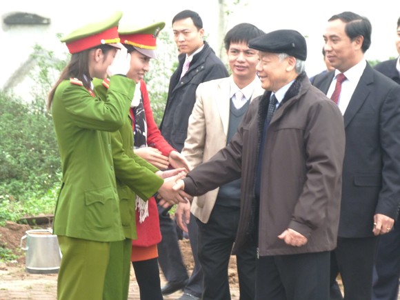 Tổng Bí thư Nguyễn Phú Trọng dự Tết trồng cây đầu xuân mới ảnh 10 Tổng Bí thư Nguyễn Phú Trọng dự Tết trồng cây đầu xuân mới ảnh 10