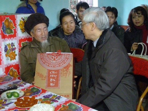Tổng Bí thư Nguyễn Phú Trọng dự Tết trồng cây đầu xuân mới ảnh 5 Tổng Bí thư Nguyễn Phú Trọng dự Tết trồng cây đầu xuân mới ảnh 5