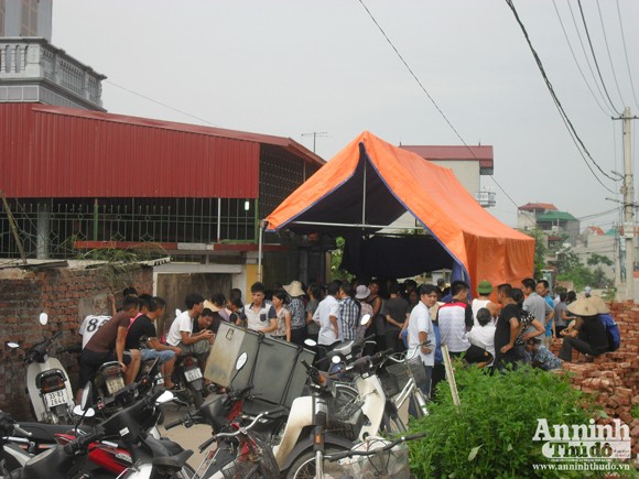 Một phụ nữ bị giết dã man, cướp tài sản ngay tại nhà ảnh 1 Một phụ nữ bị giết dã man, cướp tài sản ngay tại nhà ảnh 1
