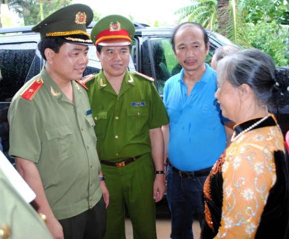 Tri ân với người đồng đội đã hy sinh anh dũng vì nhân dân ảnh 1 Tri ân với người đồng đội đã hy sinh anh dũng vì nhân dân ảnh 1