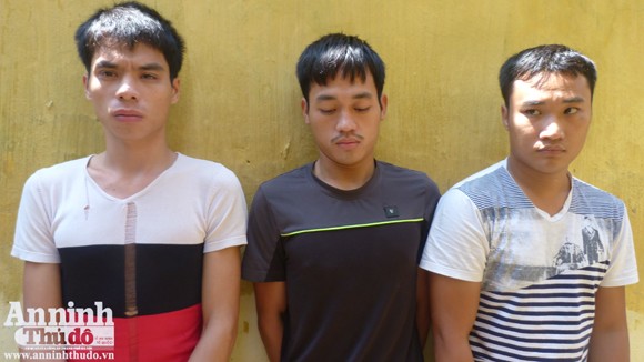 "Siêu" trộm lượn lờ, “nhảy” xe trong tích tắc ảnh 1 "Siêu" trộm lượn lờ, “nhảy” xe trong tích tắc ảnh 1