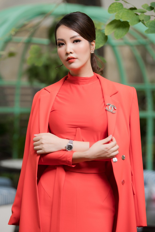 “Thí sinh phải chấm mặt mộc, không được bôi gì, kể cả son dưỡng hay kem chống nắng”  ảnh 1